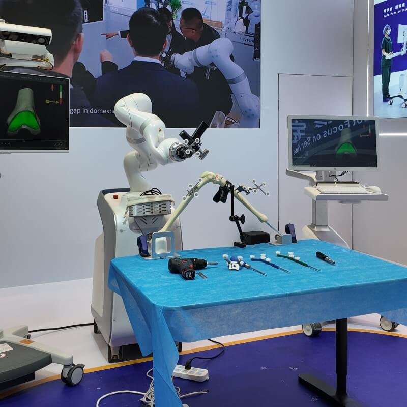 surgical assistance robot 1